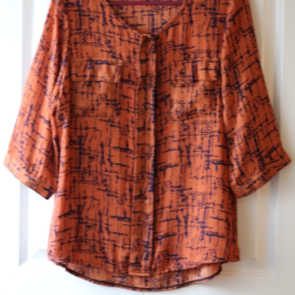 Chances R Blouse - Picture 2 of 6